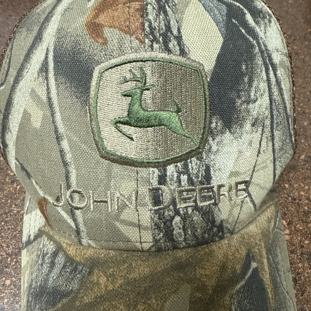 John Deere Trucker Hat Camo Hunt Mesh Snapback Adjustable Cap Embroidered Logo - Picture 2 of 8